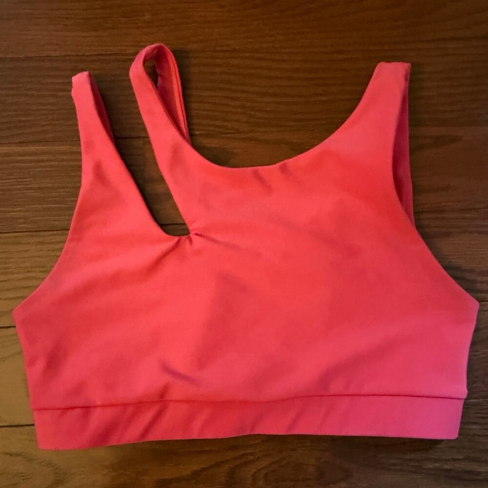 Women’s Amazon Sports Bra Size Small